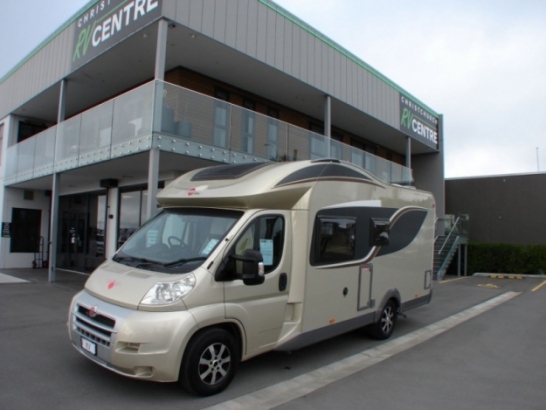 Fiat Ducato / Burstner iXeo IT 664 - 4 Berth